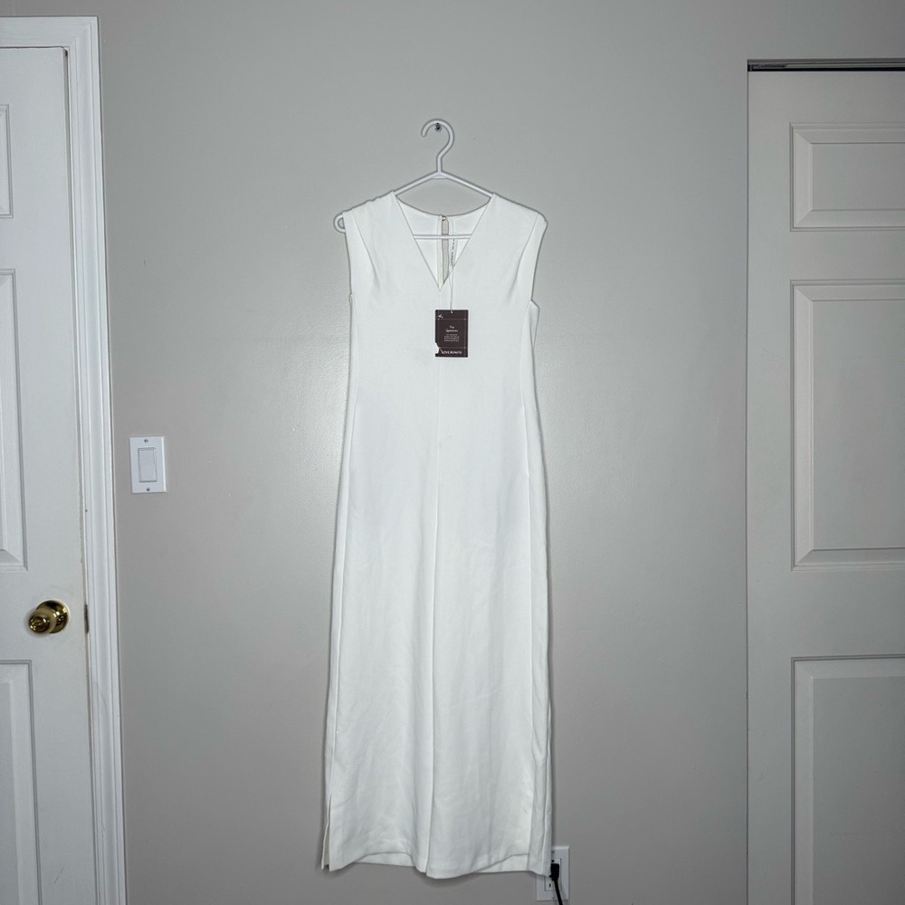 Elegant White Sleeveless Jumpsuit